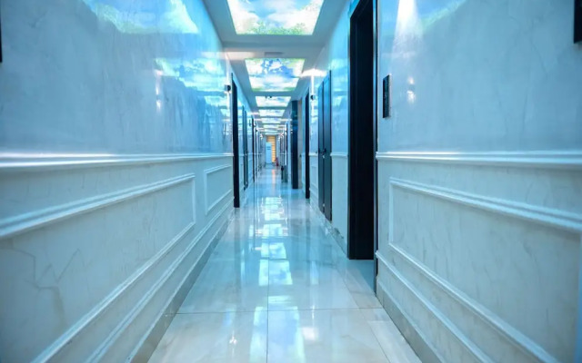 Golden Tulip Crown Prince Hotel