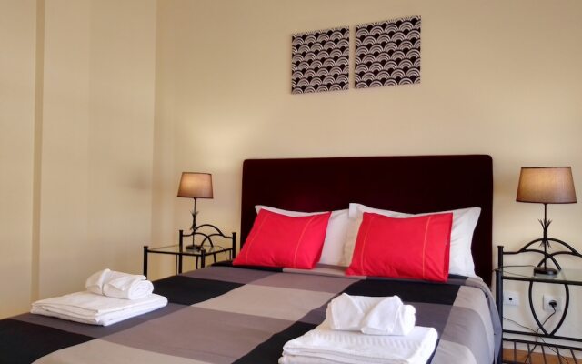 Baluarte Citadino-Baleal Beach Lodge