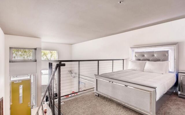 Trendy Loft Incredible Urban Oasis