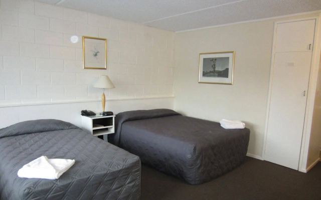 Midtown Motor Inn