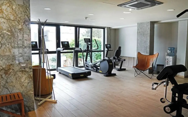 Aniroc Signature Hotel