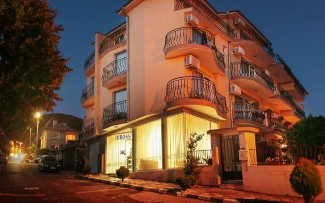 Dirossi Hotel