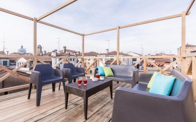 Ca' Del Monastero 7 Collection Bright Apartment With Terrace