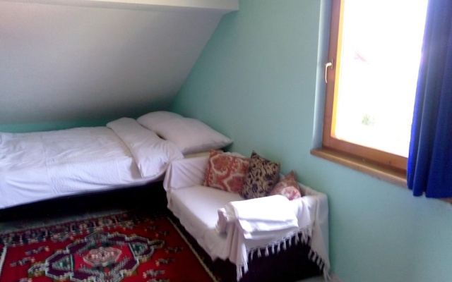 Apartment With 3 Bedrooms in Bihać, With Wonderful Mountain View and Enclosed Garden — фото 3