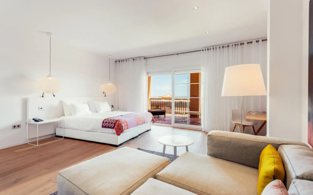 AMA Islantilla Resort