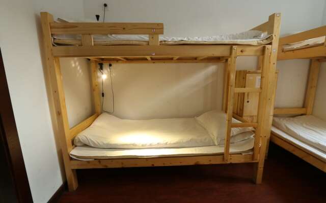 Hangzhou Westlake Hostel-Manjuelong Branch