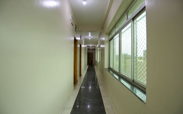 OYO 9197 Krishna Residency