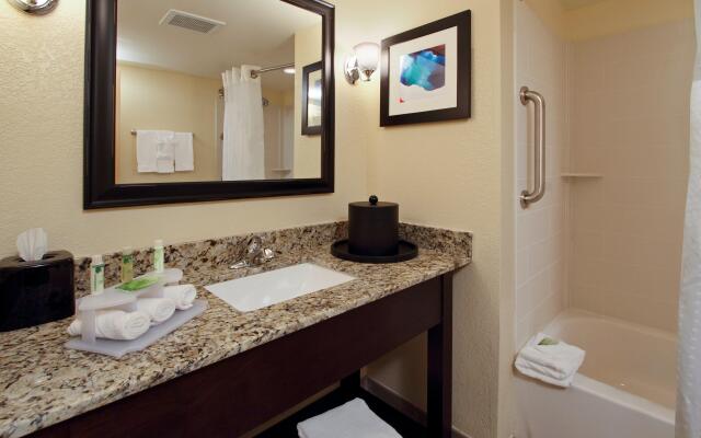 Holiday Inn Express Augusta Downtown by IHG