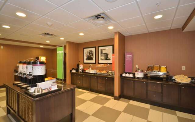 Hampton Inn & Suites Tulsa/Catoosa