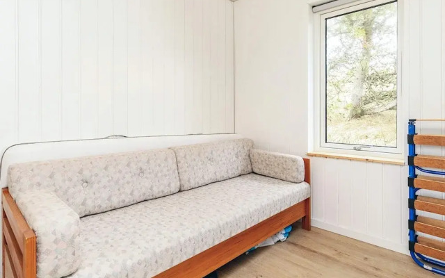 6 Person Holiday Home in Pandrup