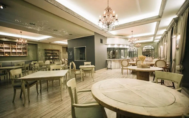 Rixwell Viru Square Hotel