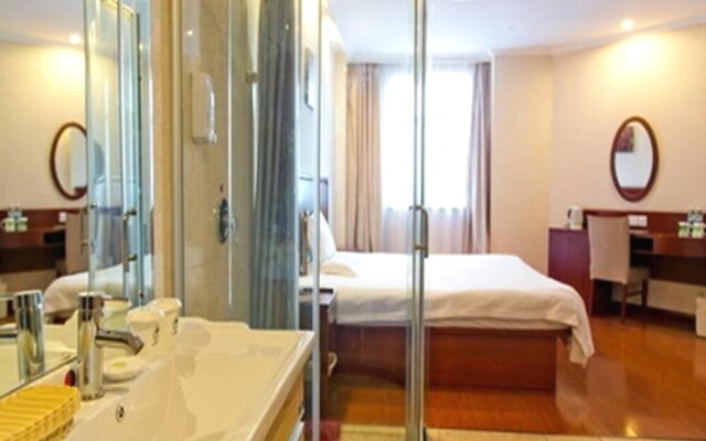 GreenTree Inn Tianjin Wuqing District Jingjin Highway Hotel