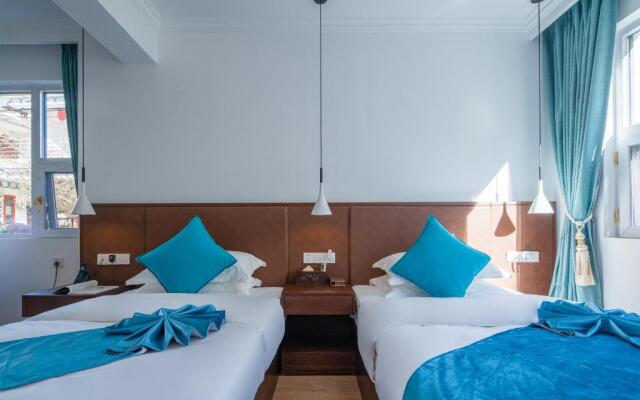 Dali T Hotel