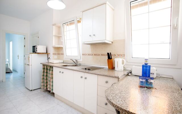 Apartamentos Turísticos Almoraide