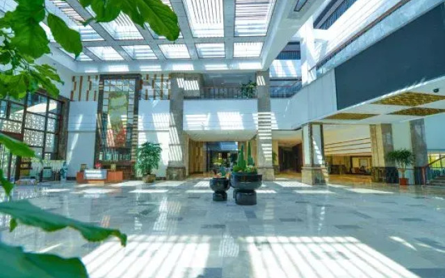 Nishi Haitai Junting Resort