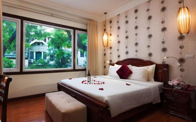 Khách Sạn Queen Of Heart