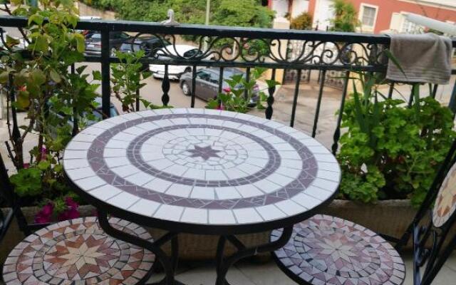 Zona residenziale, appartamento incantevole vista mare