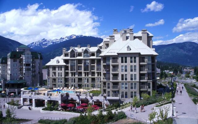 Pan Pacific Whistler Mountainside