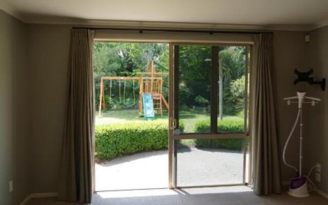 Makepeace Place Homestay