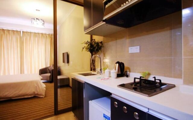 Enjoy Private Apartment Hotel Lucky City