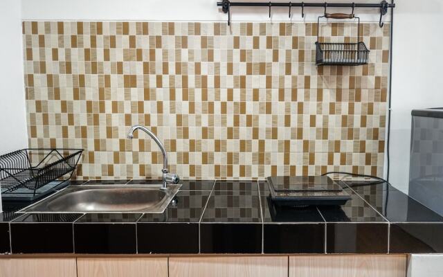 Modern Studio at Margonda Residence 5