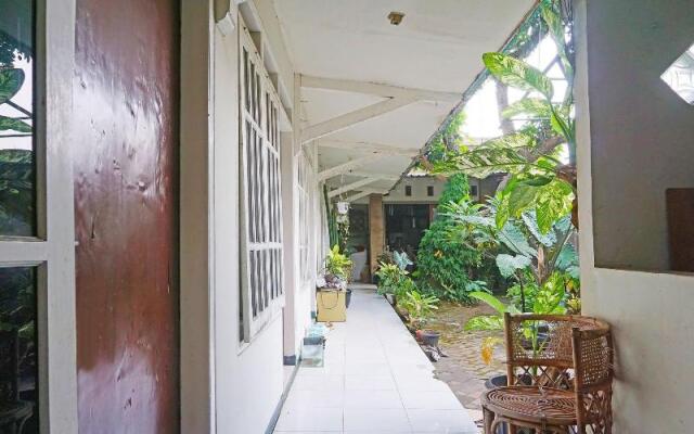 Spot On 91551 Gwen Syariah Homestay