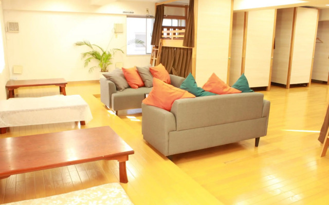 T&K Hostel Kobe Sannomiya East