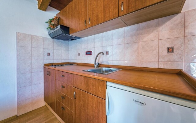 Amazing Home in Rovinj With 2 Bedrooms and Outdoor Swimming Pool