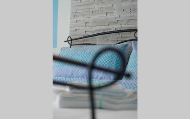 Francesco House Family