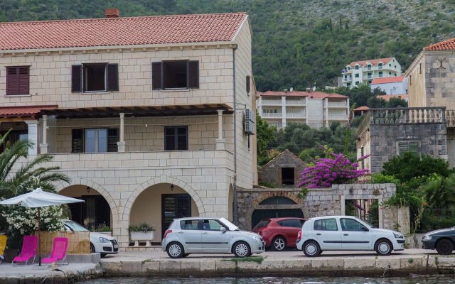 Villa Zaton