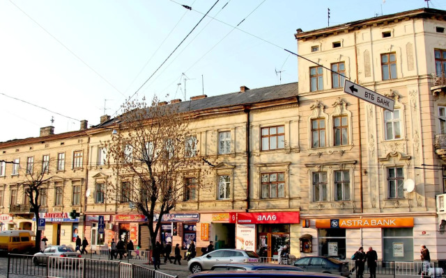 Apartment On Shpytalna 8