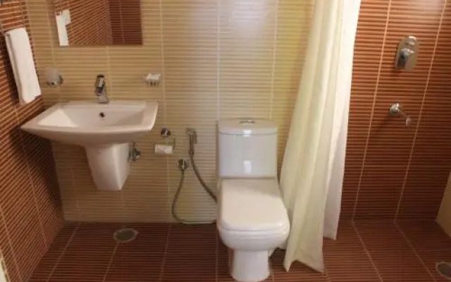 Service Inn 22 Abudayam