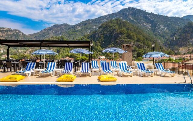 Leslion Hotel Turunc
