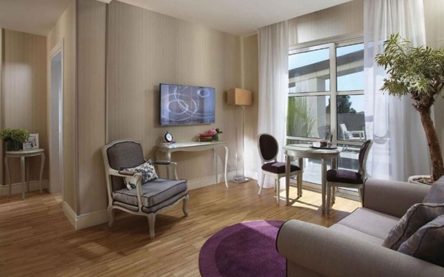 RaCo Hotel