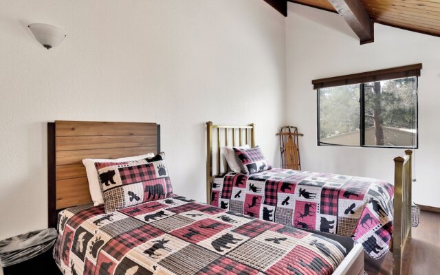 THE Moose Tree House #2381