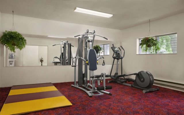 Travelodge by Wyndham Bedford