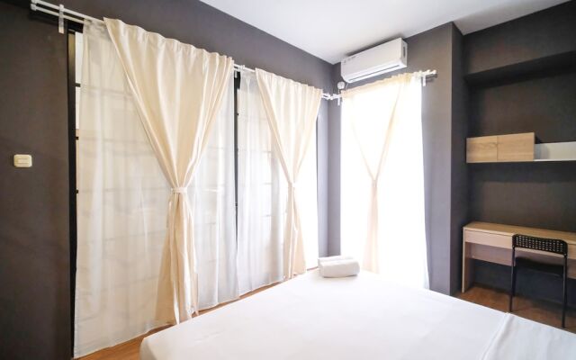 Wonderful 2Br Combine At Bale Hinggil Apartment