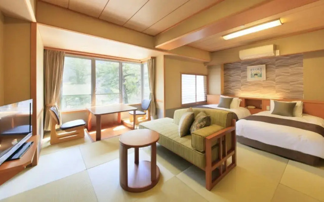 Shimobe Hotel