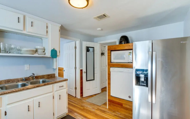 Pet-friendly Pensacola Home w/ Patio & Yard!