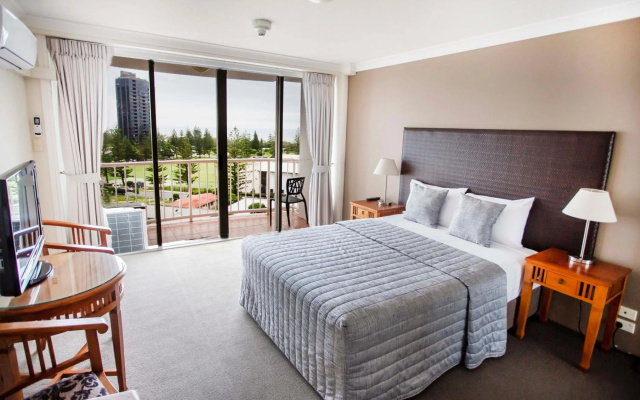Bel Air on Broadbeach – Guest Rooms – Gold Coast