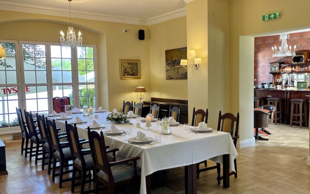 Schlosshotel Podewils