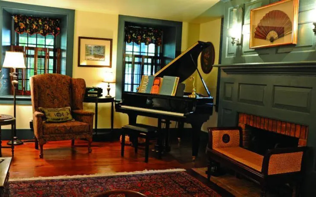 Blue Willow Guesthouse