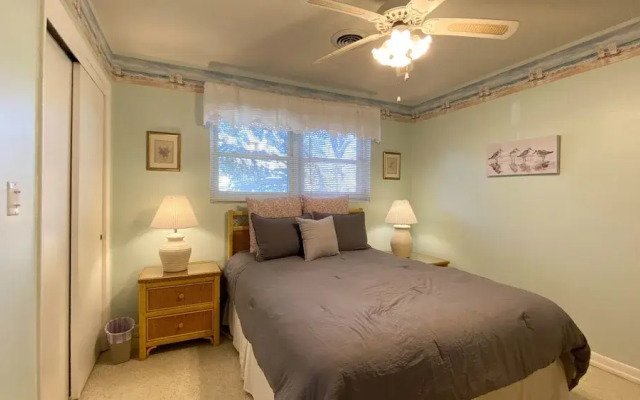 Coastal Breezes 4 Bedroom Home