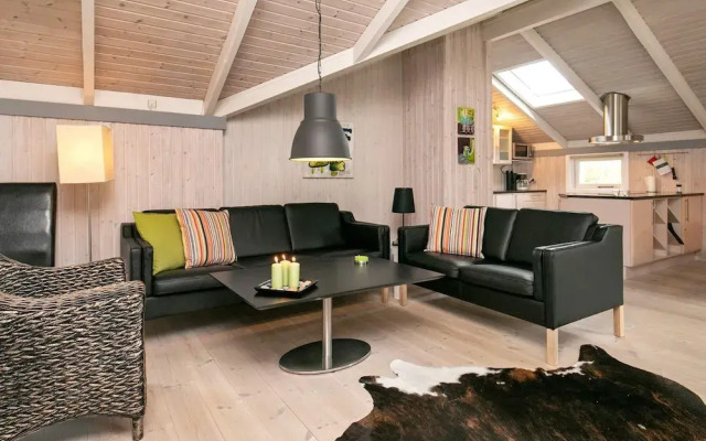 8 Person Holiday Home in Albaek-by Traum