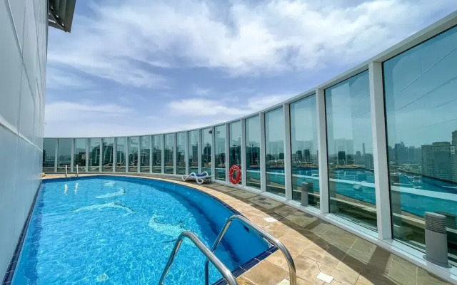 Prime Studio Stay in Barsha Heights