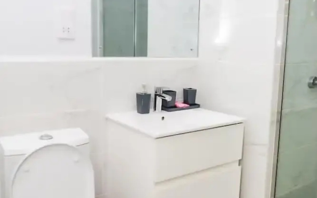 EBS LEGENDSTwo bedroom duplex