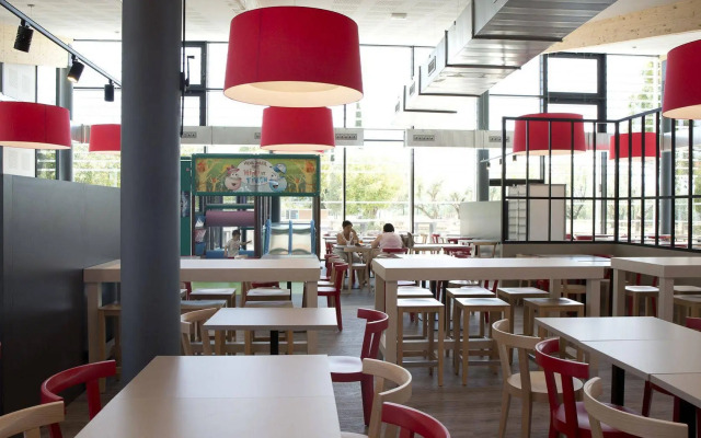 Hôtel Du Village Catalan