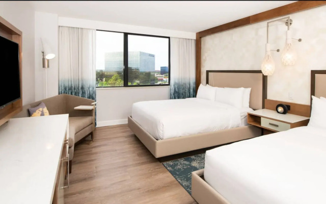 Renaissance Newport Beach Hotel