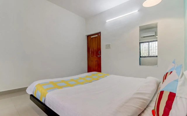 OYO 39964 TwoBHK Spacious Holiday Home