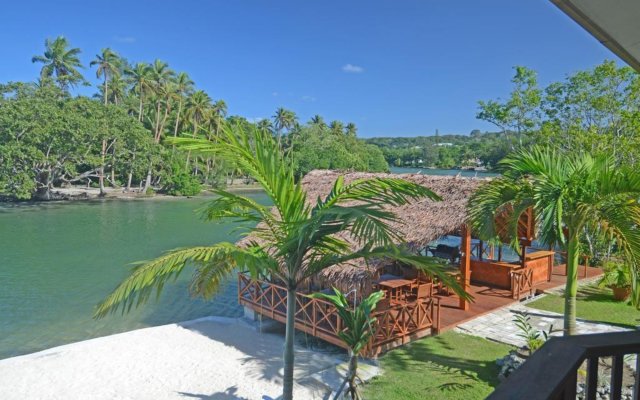 Tropicana Lagoon Apartments Resort and Restaurant